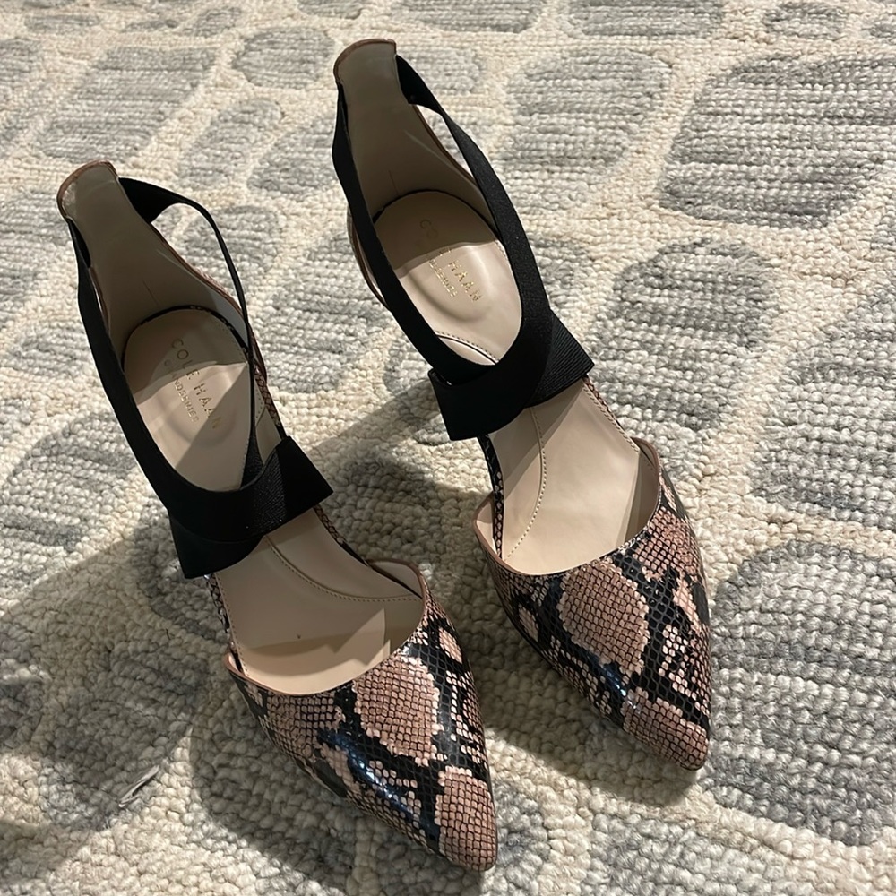 Cole Haan Mailki Elastic Pump 85mm Amphora Snake Print Leather